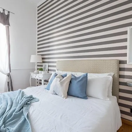 06 Bed & Breakfast 3*