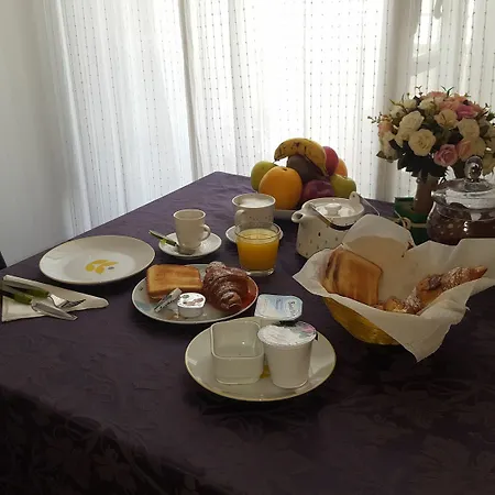 Bed & Breakfast 06 3*